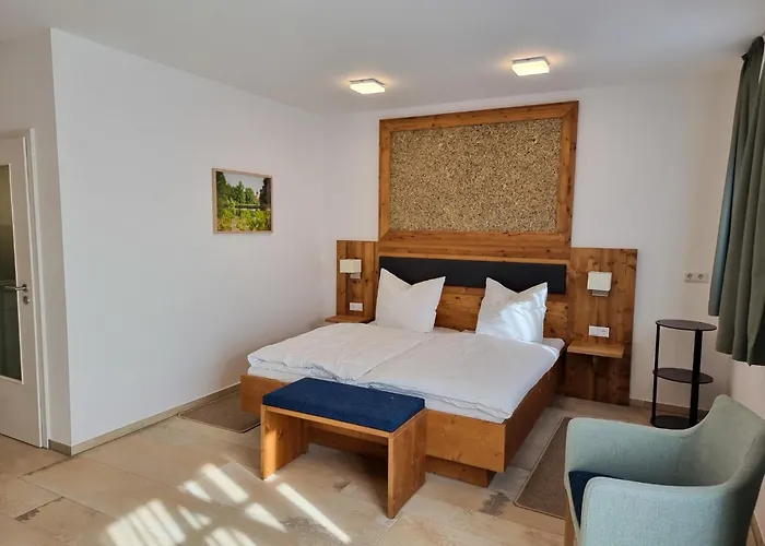 Apartment 1 Mit Terrasse *