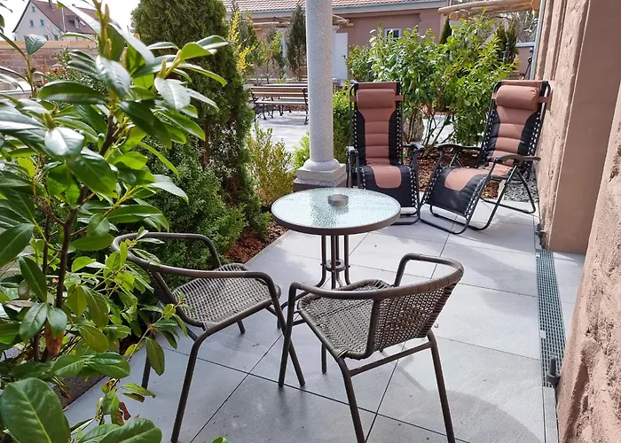 Appartamento 1 Mit Terrasse *